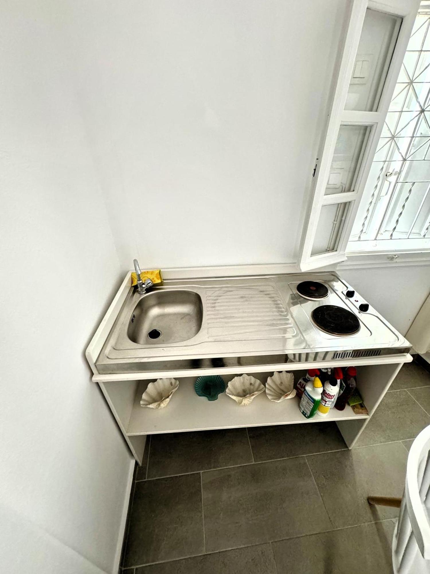 Anna Apartment *
