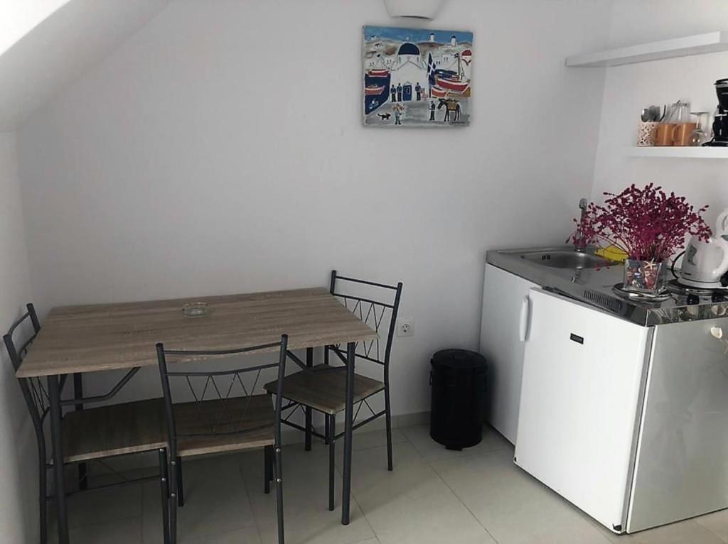 Anna Apartment *